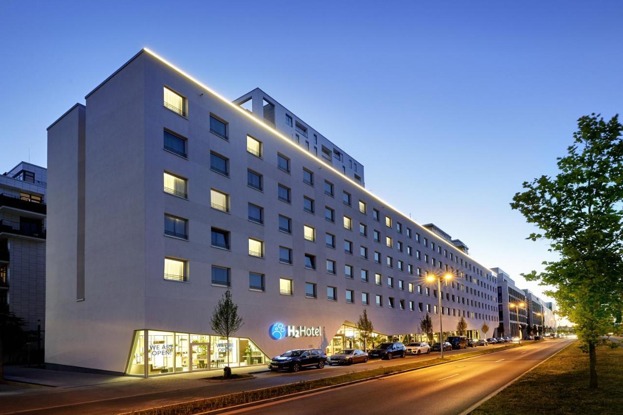Hotel H2 3*